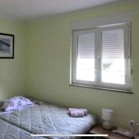 Apartment Mirna App *